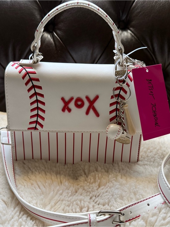 Betsey Johnson Handbags - Betsey Johnson NWT White & Red 'XOX' Baseball Stitch Satchel